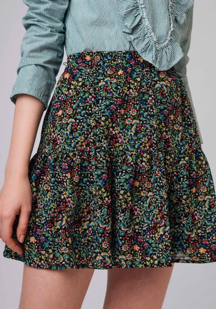falda-verde-estampado-flores