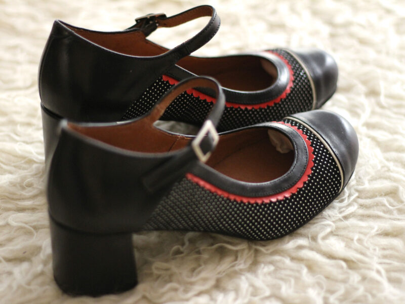 zapatos-vintage-negros-pinup