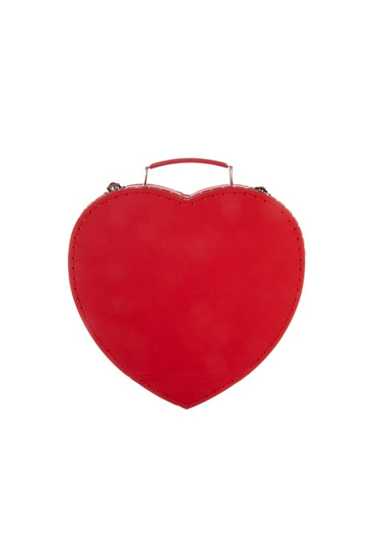 maleta-carton-forma-corazon