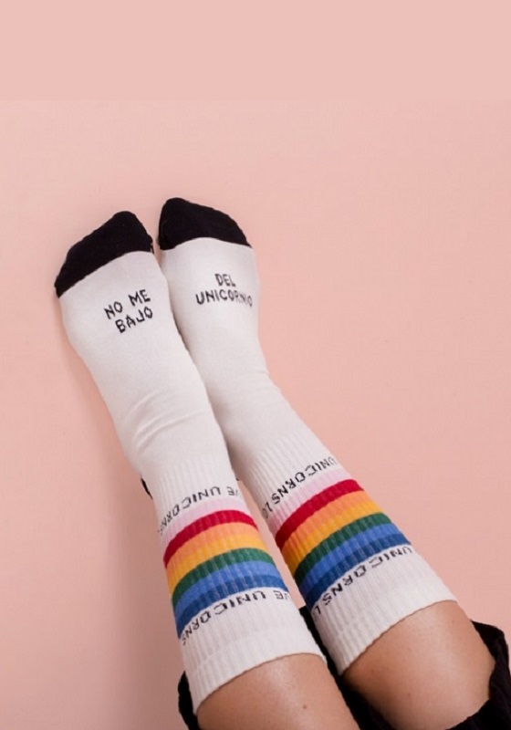 calcetines-no-me-bajo-del-unicornio-multicolor