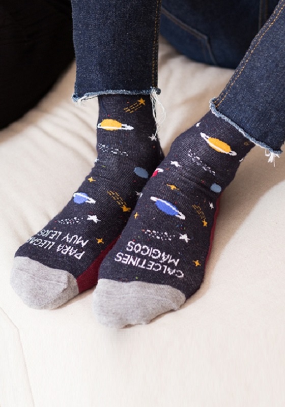 calcetines-magicos-para-llegar-muy-lejos-espacial