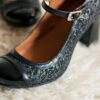 zapatos-negros-vintage-retro